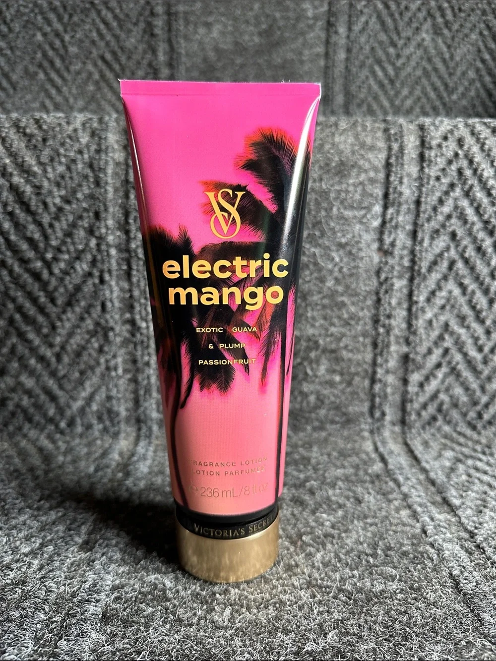 Victoria’s Secret Electric Mango Body Lotion